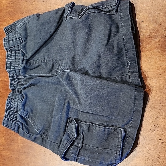 Boys 2T Clothing Bundle - Picture 3 of 6